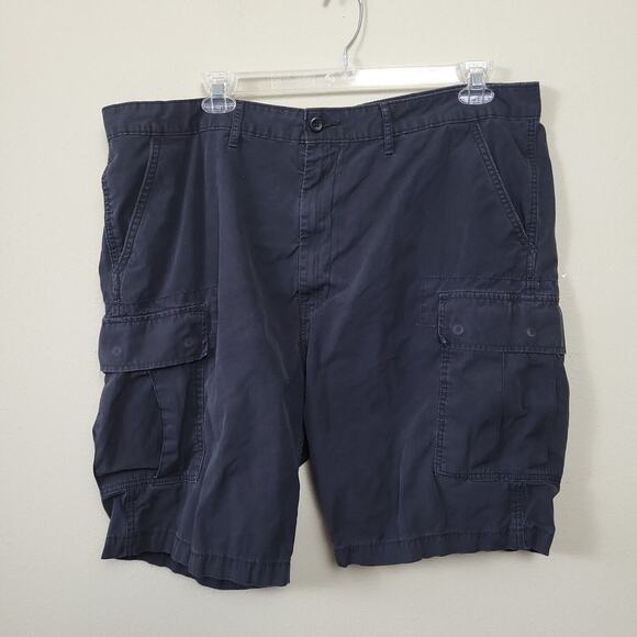 Levi's Mens Black Regular Fit Flat Front Pockets Casual Cargo Shorts Size 42 - Picture 1 of 9
